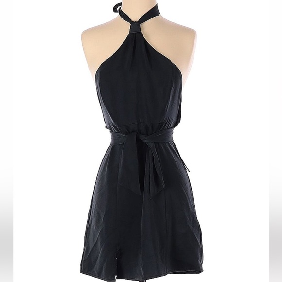 Halter dress - Picture 1 of 2